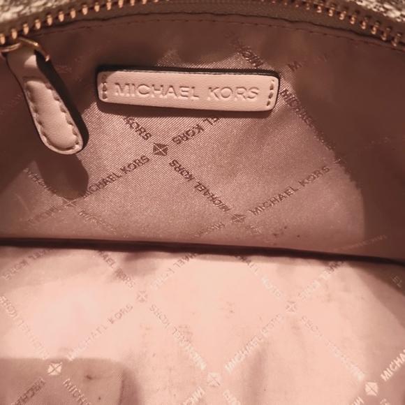 Purse - Picture 5 of 11